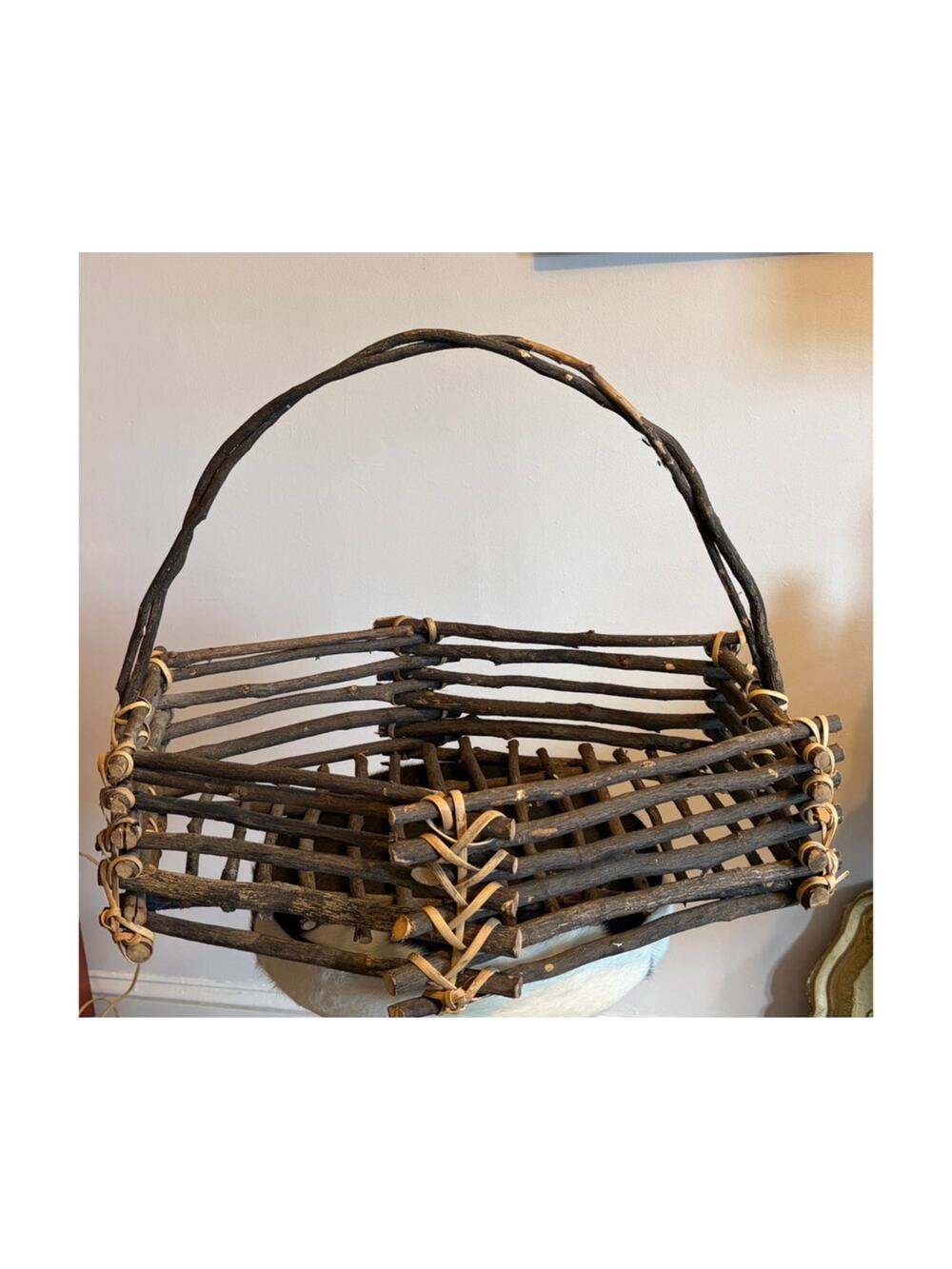 Primitive Adirondack Handmade Vtg Woven Basket Twisted Handle